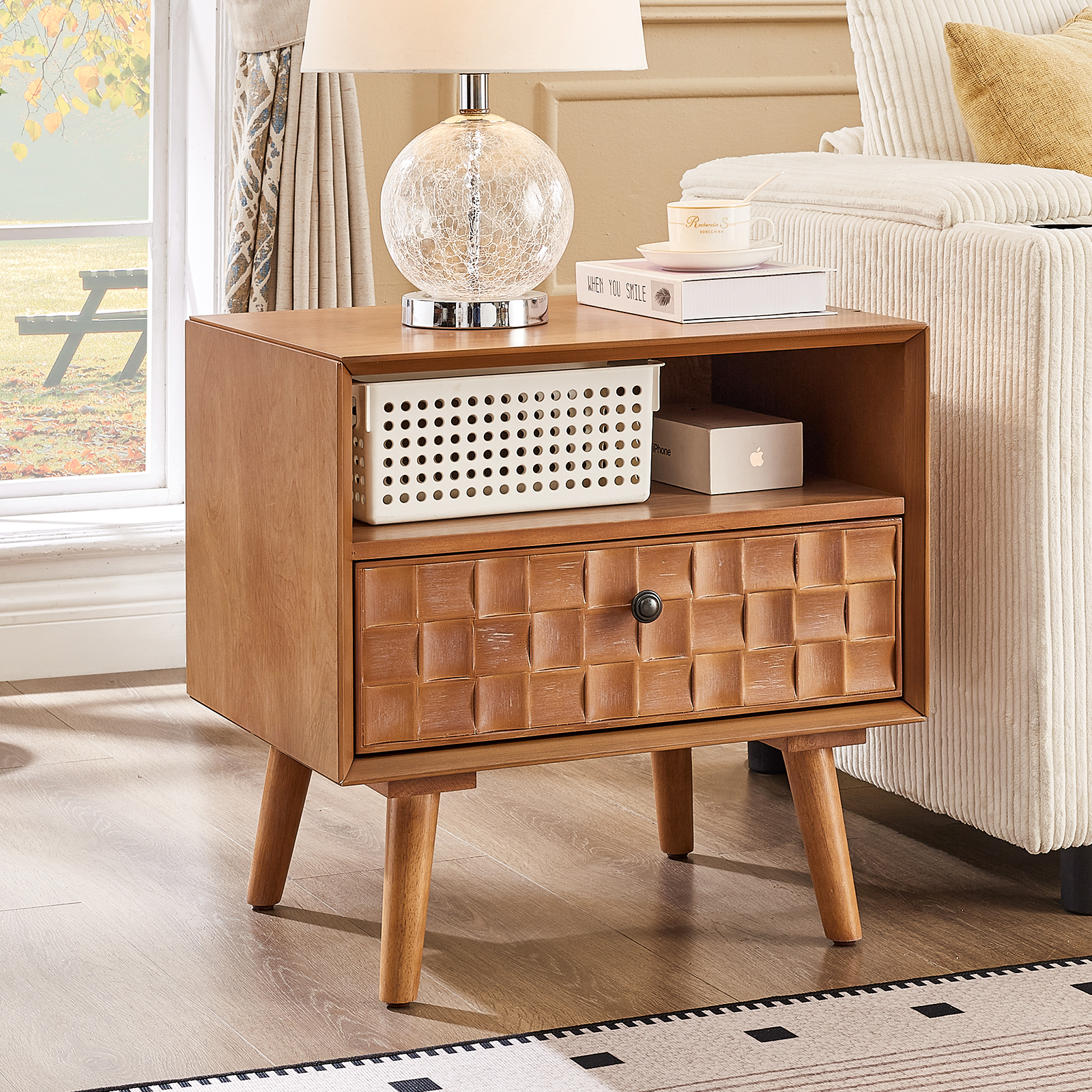 22" Mid-Century Modern Wood Nightstand with Carved Geometric Drawer Front, 1 Drawer and Open Shelf, Solid Wood Legs, Bedside Table for Bedroom
